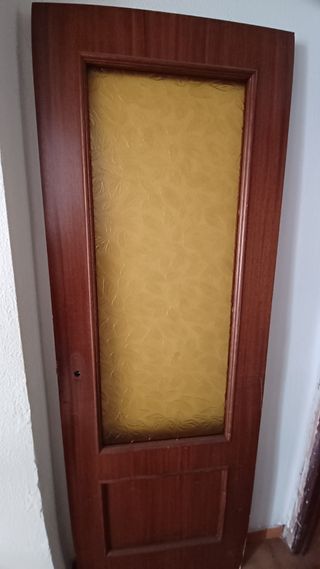 Puerta de madera