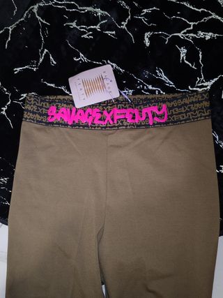 Leggings Fenty X Savage nuovo con cartellino