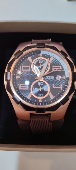 Orologio Orien nero e oro