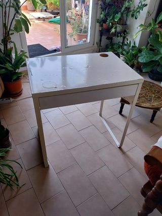 Escritorio blanco Ikea