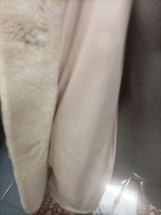 Pelliccia Eco Bianca con Bottoni Dorati