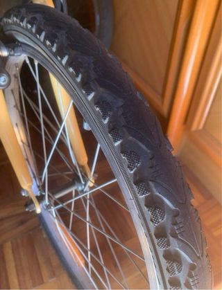 Bicicleta plegable color crema