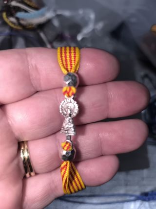 Pulsera Virgen del Pilar artesanal