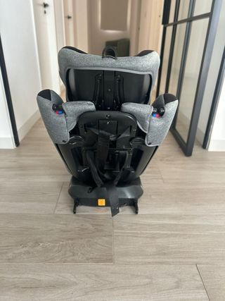 Silla de coche gris
