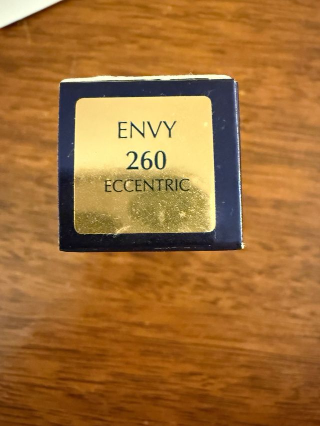 Estee Lauder 260 Pure Color Envy Lipstick
