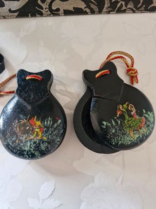 Pañuelo Baturra Bordado Negro, niña.