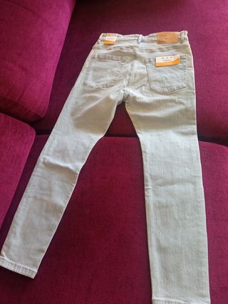 Pantalón vaquero Pull&Bear Talla 38