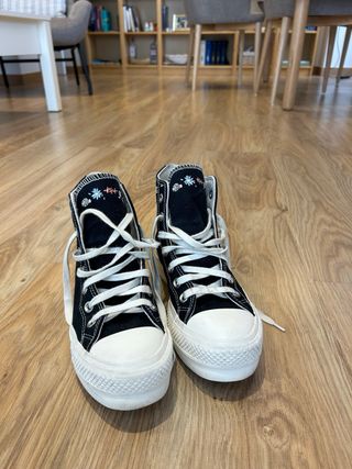 Converse Chuck Taylor All Star Lift negras