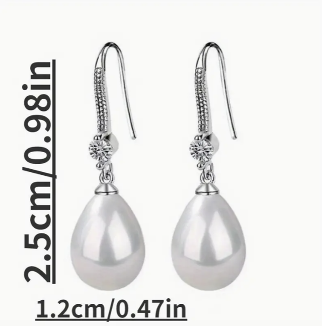 Pendientes Dije Lágrima Blanca Ovalada y Circonita