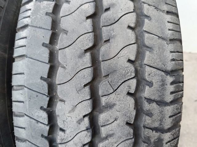 165251 NEUMATICOS GTRADIAL 215/65R15C 104/102T