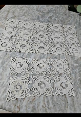 Coppia centrini uncinetto Vintage anni '60