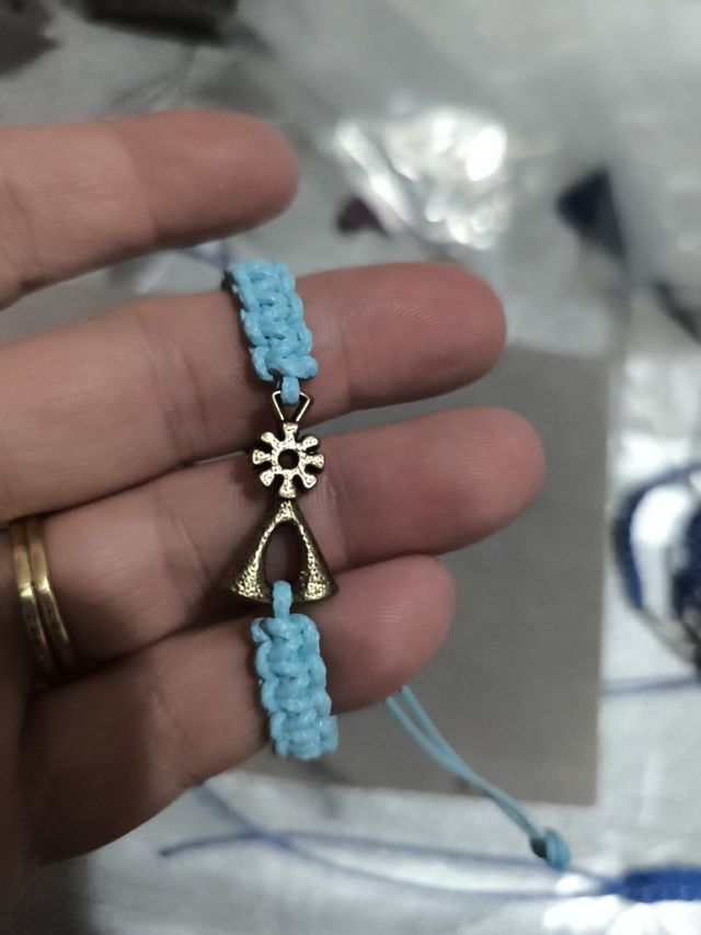 Pulsera Virgen del Pilar Hecha a Mano
