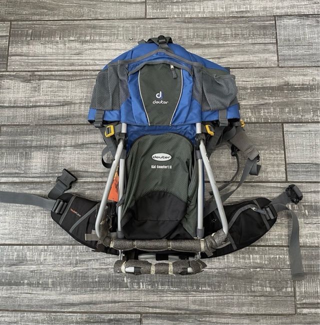 MARSUPIO PER BAMBINI Deuter Kids Comfort II
In perfetto