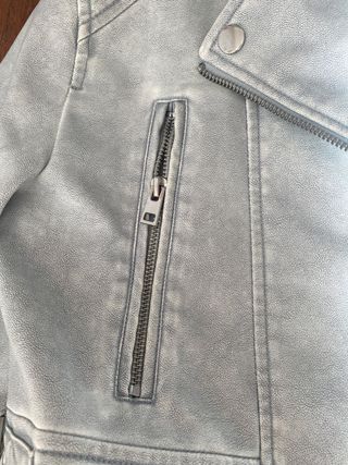 Chaqueta Celeste Zara para niñas y niños coquetos 