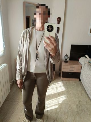 Camisa beige/marrón talla M