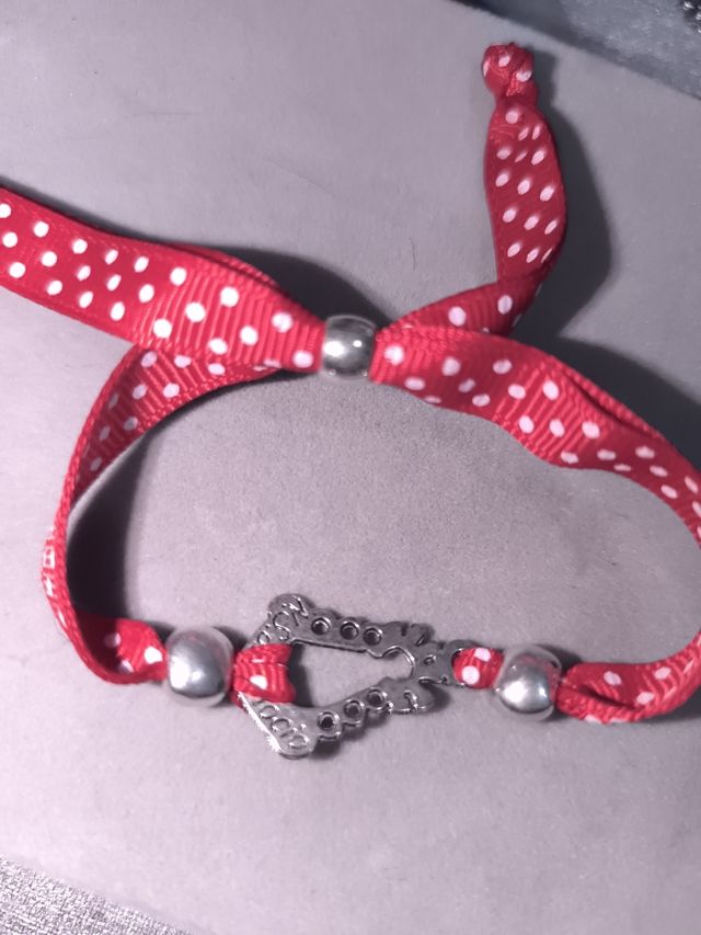 Pulsera Virgen del Rocío artesanal