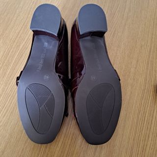 Mocasines EFERRI Marrón/Morado Charol tacón bajo