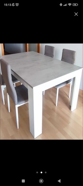 Mesa de comedor gris y blanca