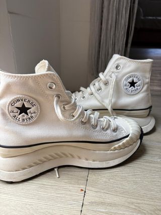 Converse Chuck Taylor Beige/Blanco 