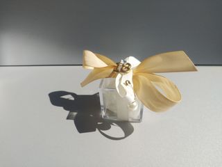 Scatola plexiglass decorata per eventi su richiest