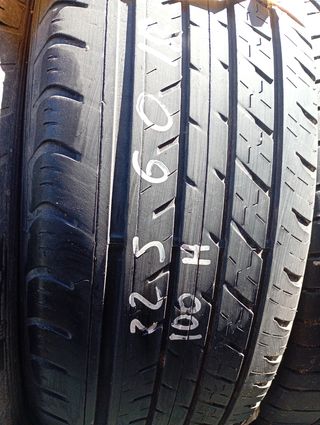 Neumáticos 225/60/18 100H Seminuevos