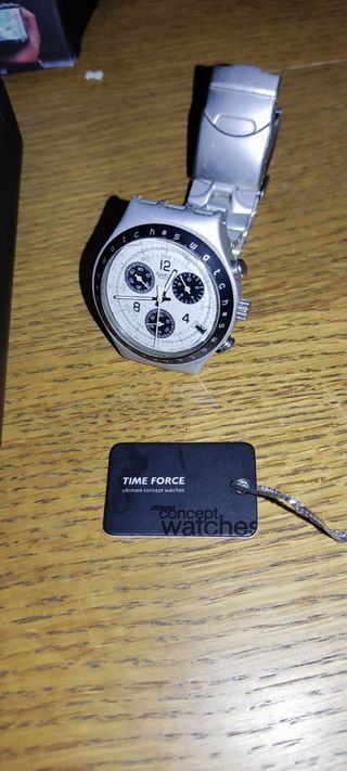 Reloj Time Force Cronógrafo Plata y Blanco