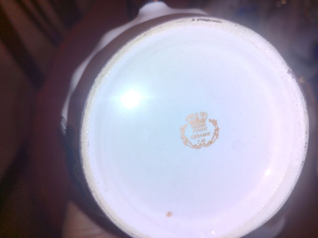  Urge venta Juego de café porcelana y oro marca pi