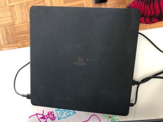 PS4 (PlayStation 4) Negra