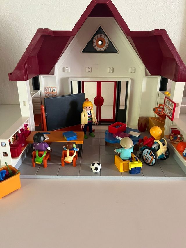 Escuela Playmobil Usada