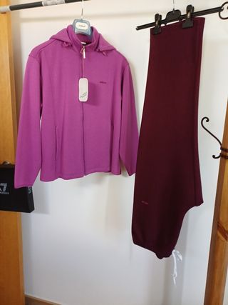 Conjunto chándal Mito señora morado/rojo premium