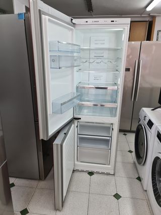 Nevera Bosch A++ Roja