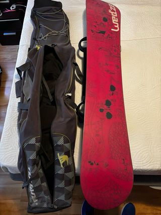 Tabla snowboard y bolsa de transporte