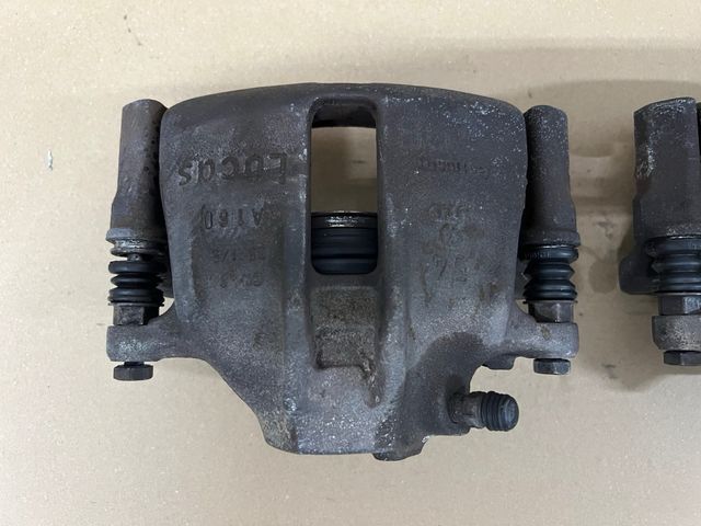 Pinzas Freno Del. VW Caddy 96-03