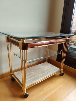Mesa auxiliar salón cristal y mármol
