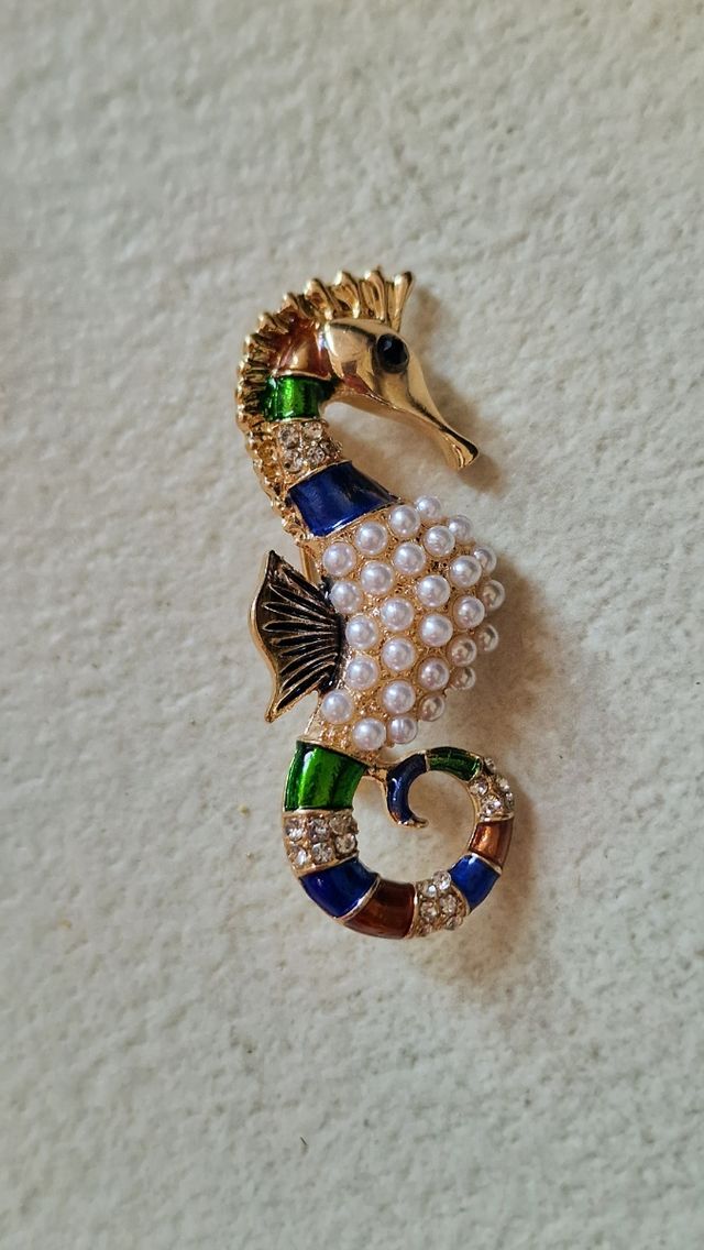 Spilla Zara Cavalluccio Marino