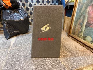 Subwoofer Tapa de Sonido Gris