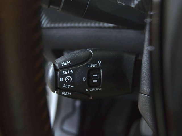 Peugeot 208 BlueHDi 73kW (100CV) Active Pack