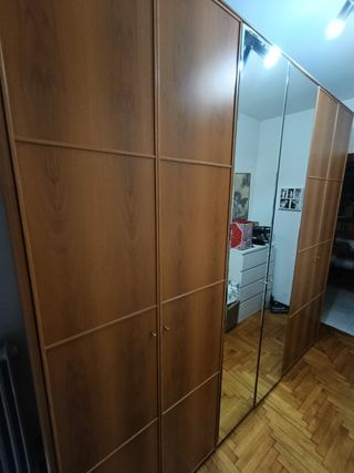 Armadio 6 ante in legno con specchi