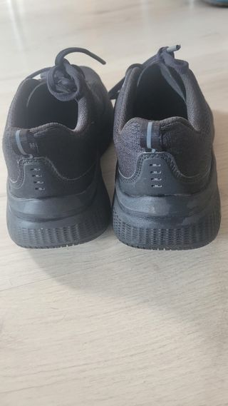Zapatillas Skechers Go Run Negras talla 37
