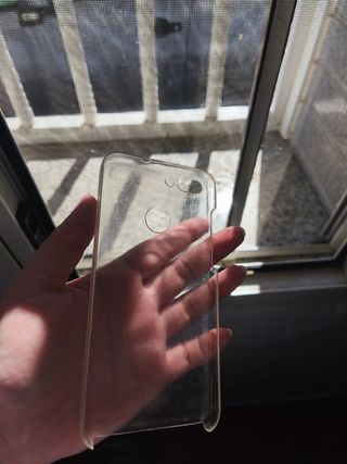 Funda enteriza transparente para móvil