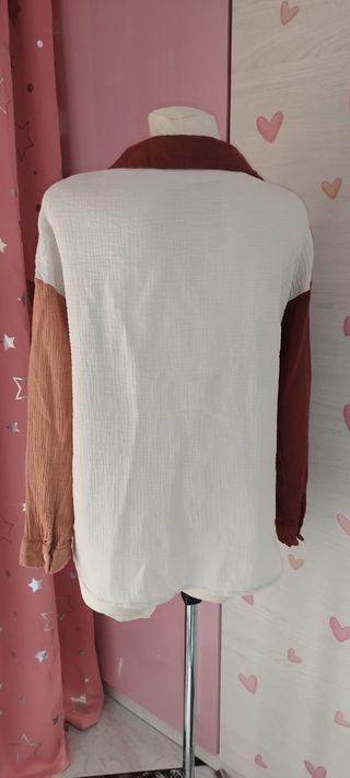 Camisa de retazos de colores
