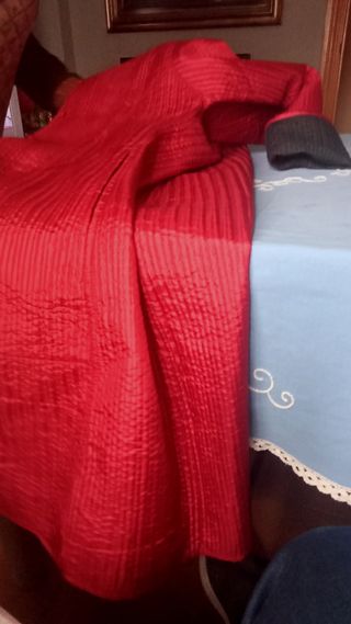 Cappotto a vestaglia rosso e nero indiano come nuovo