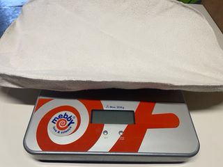 Bilancia neonato digitale