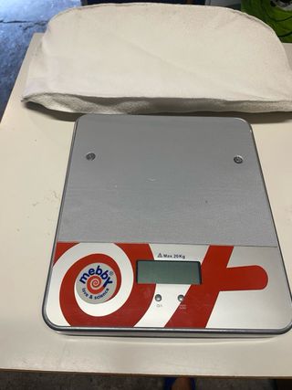 Bilancia neonato digitale