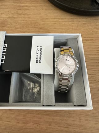 Reloj Lotus Mujer Plateado
