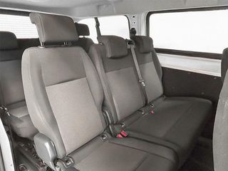 Peugeot Expert 2.0 BlueHDI 180CV Long  EAT8 9 plazas