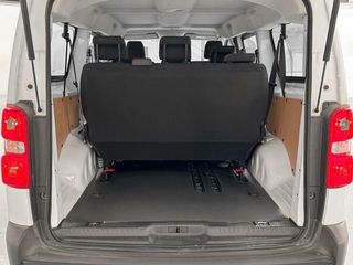 Peugeot Expert 2.0 BlueHDI 180CV Long  EAT8 9 plazas