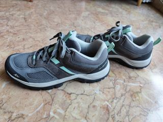 Zapatillas trecking grises y turquesa T.39