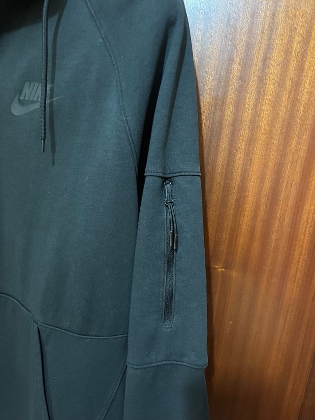 Chaqueta Nike Tech Fleece Negra