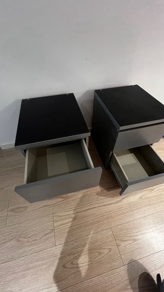 Mesita de noche Ikea nueva